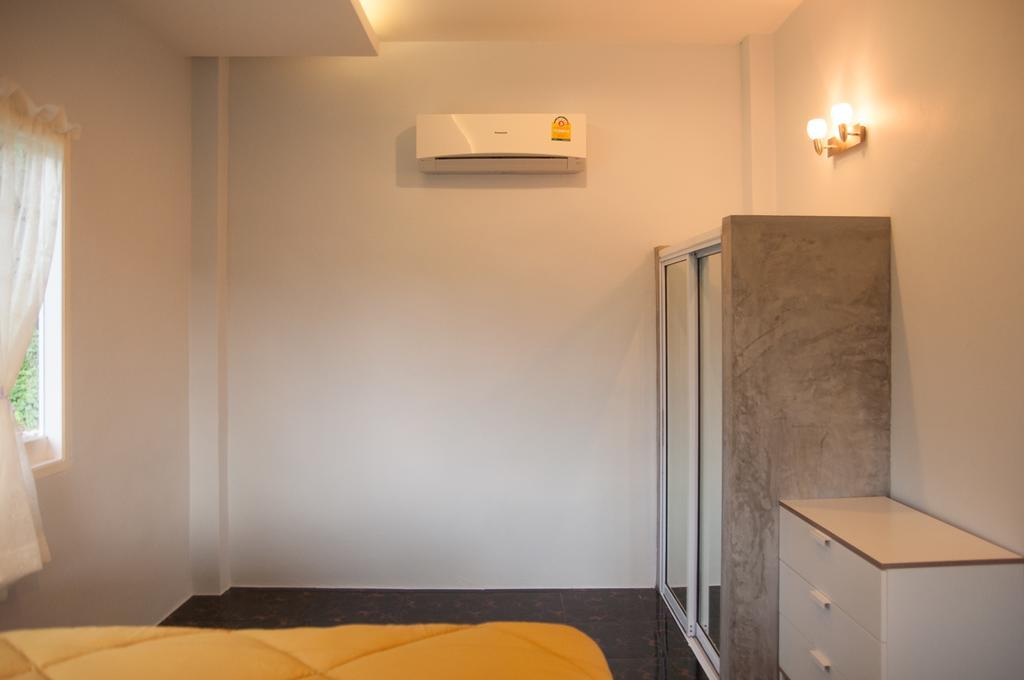 Hotel Kiri Tawan à Baan Tai Chambre photo